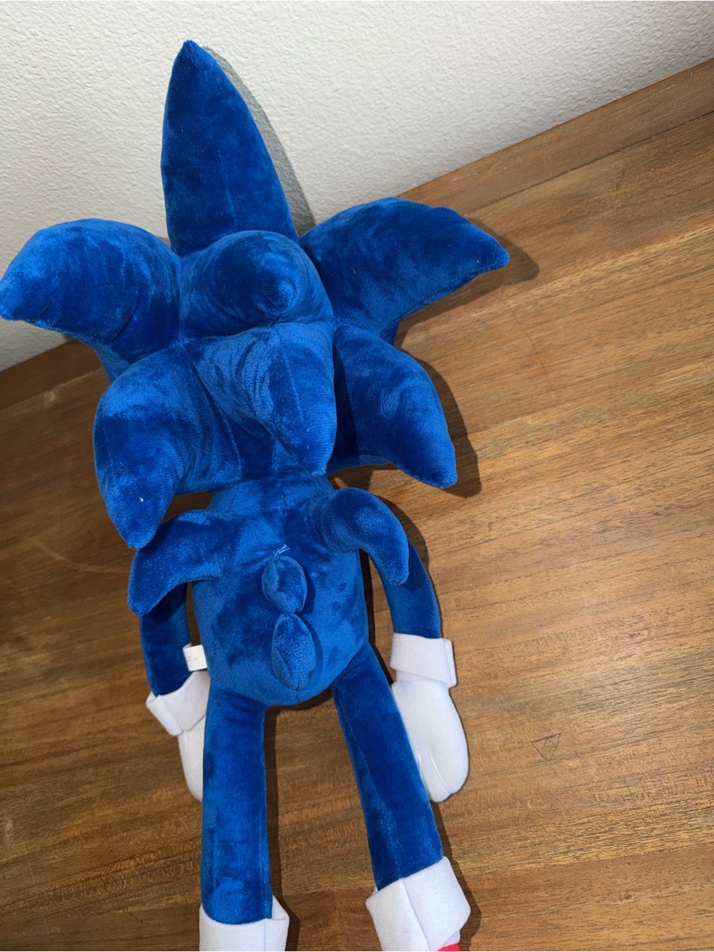 Sonic stuffie - Picture 7 of 7